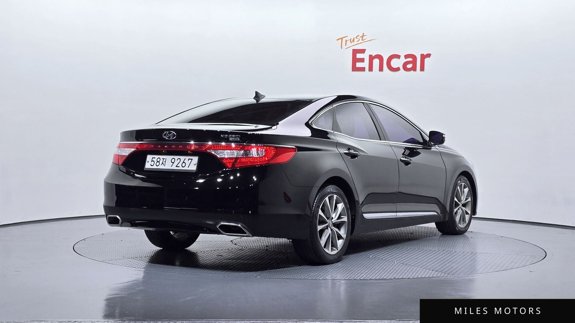 Hyundai Grandeur 2015 — миниатюра 2