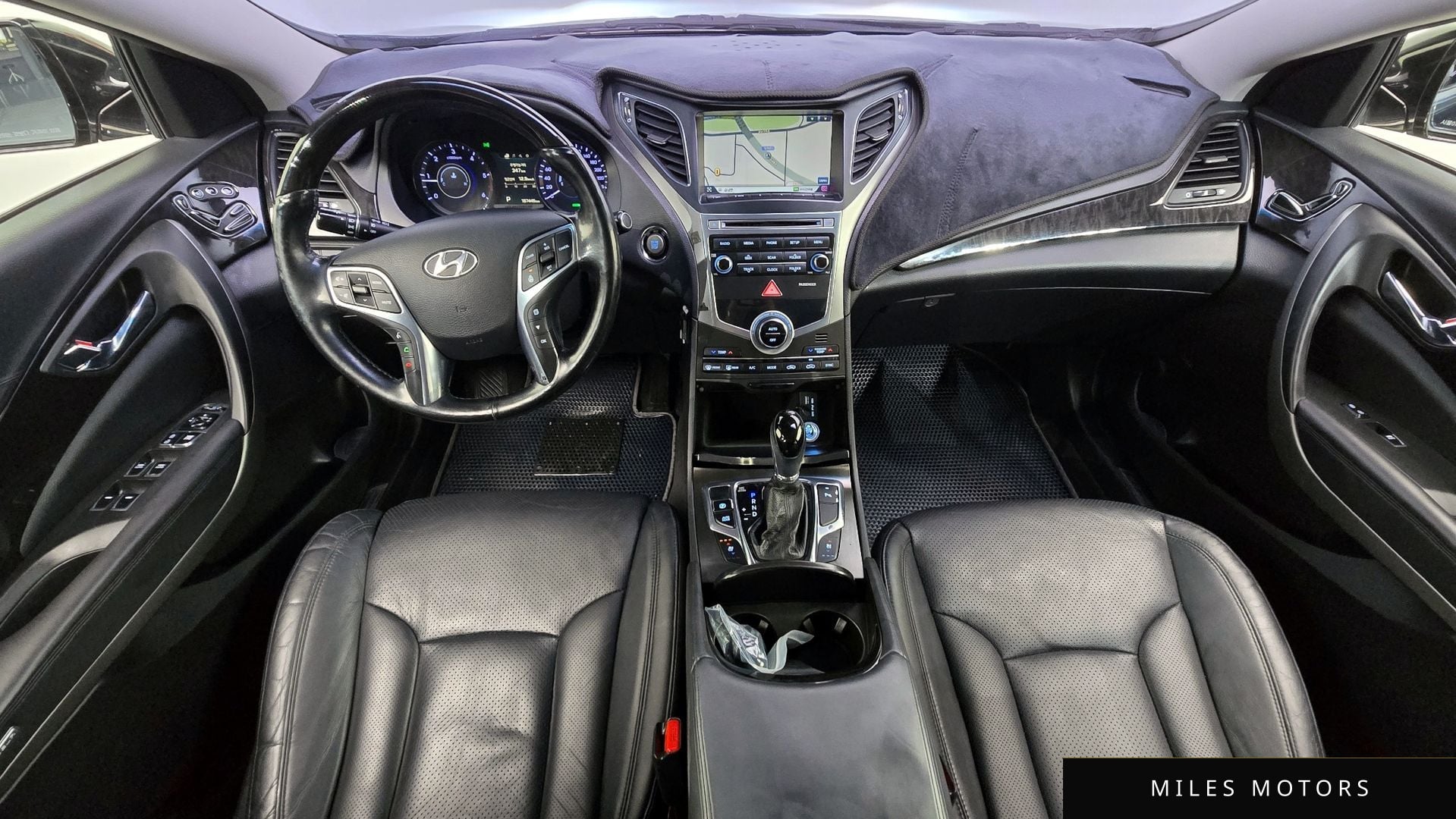 Hyundai Grandeur 2015 — миниатюра 7