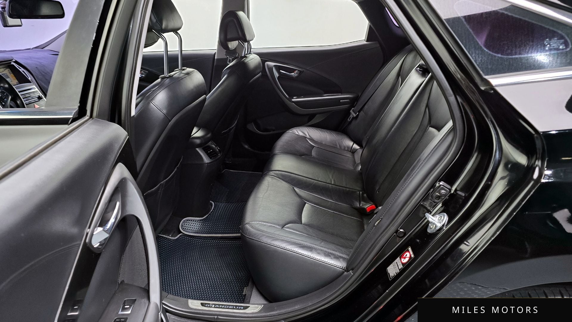 Hyundai Grandeur 2015 — миниатюра 12