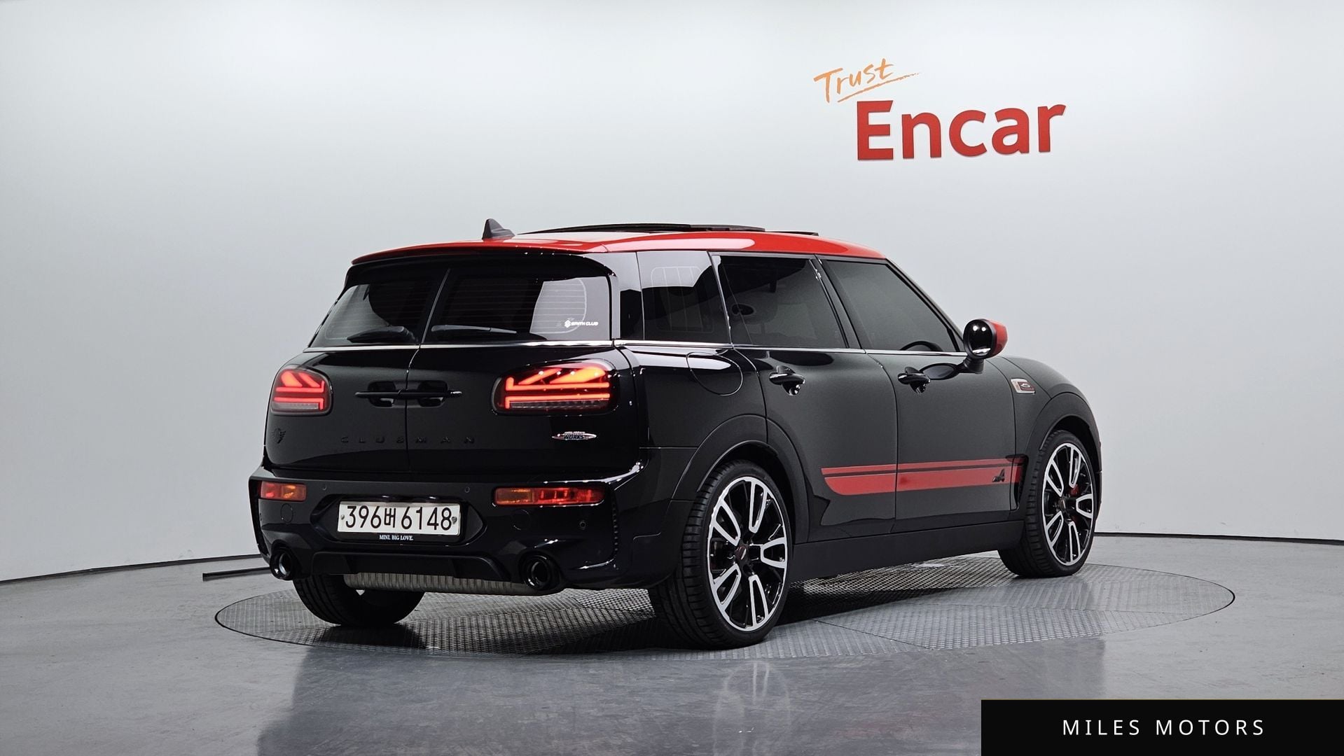 MINI 쿠퍼 S 클럽맨 2023 — миниатюра 2