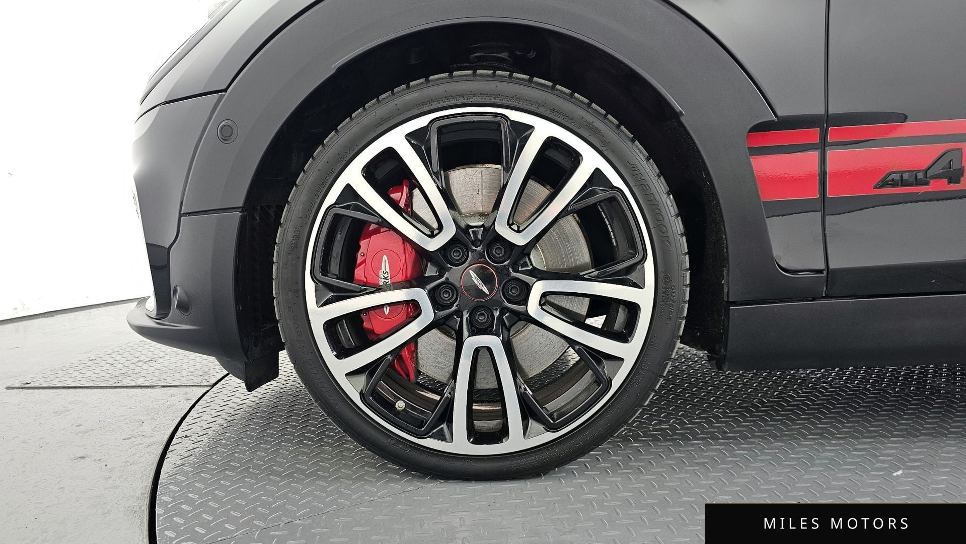 MINI 쿠퍼 S 클럽맨 2023 — миниатюра 5