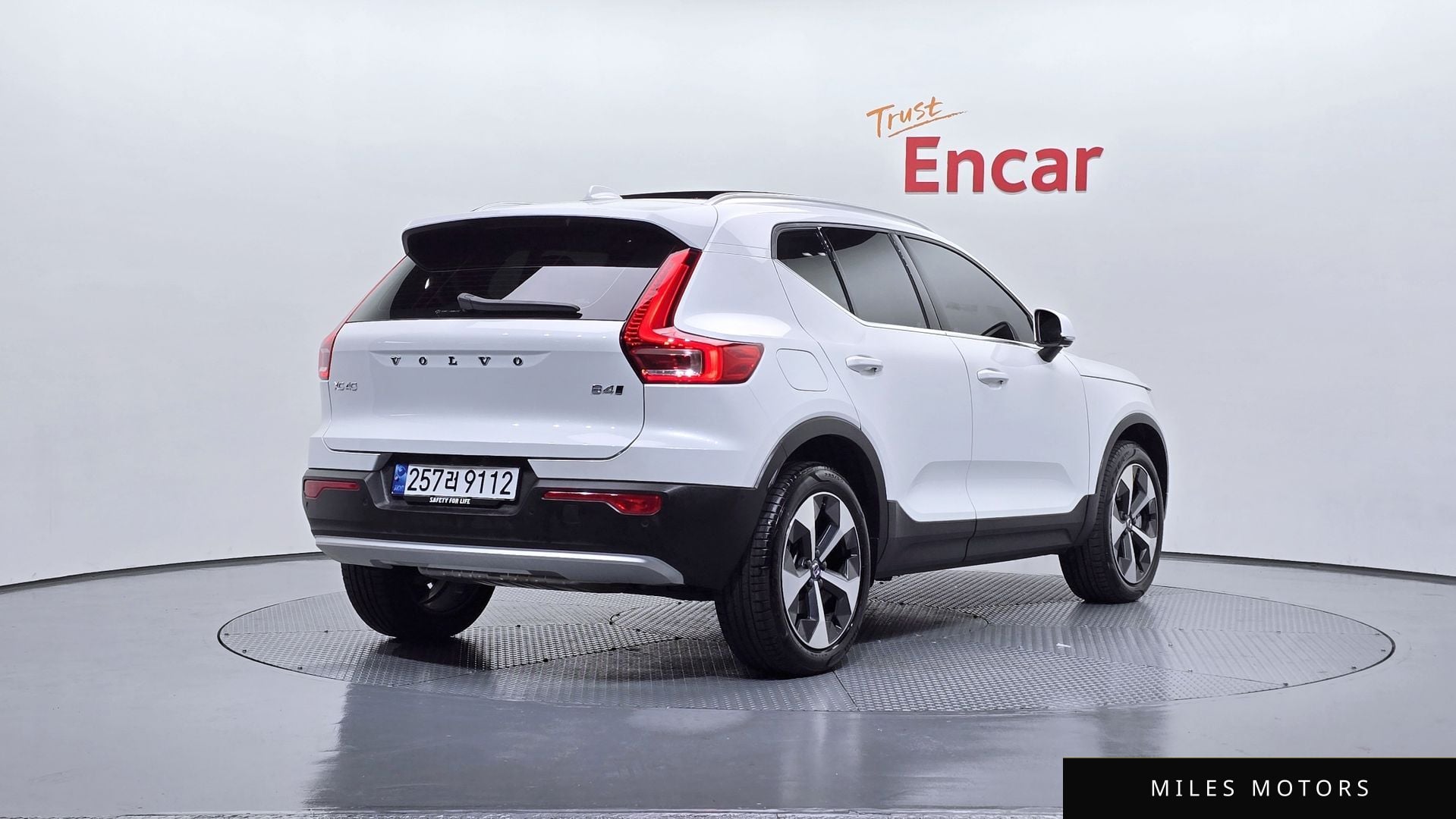 Volvo XC40 2024 — миниатюра 2