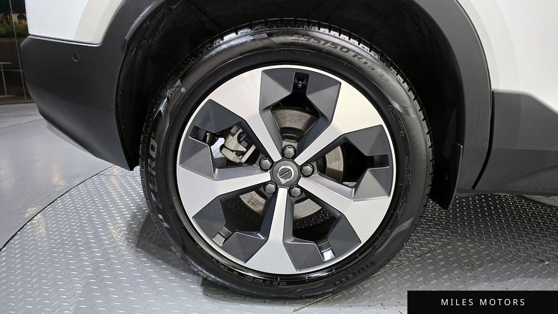 Volvo XC40 2024 — миниатюра 5