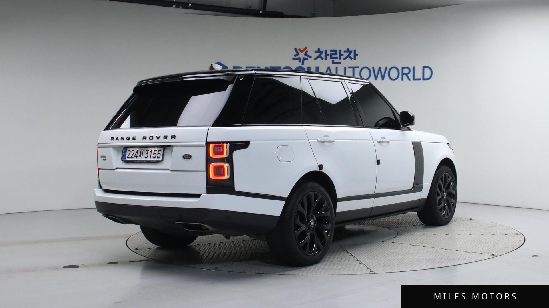Land Rover Range Rover 2022 — миниатюра 2