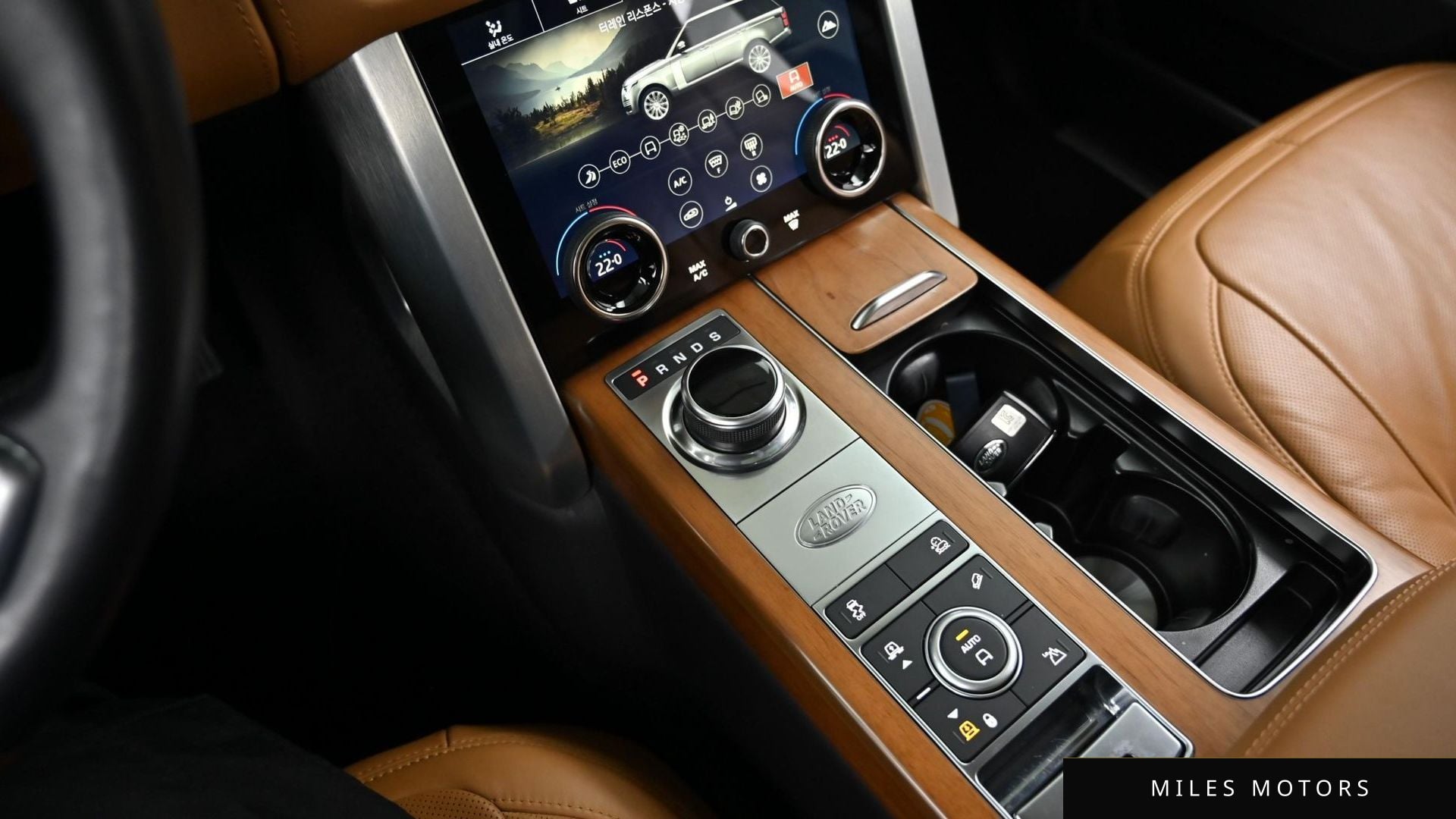 Land Rover Range Rover 2022 — миниатюра 9