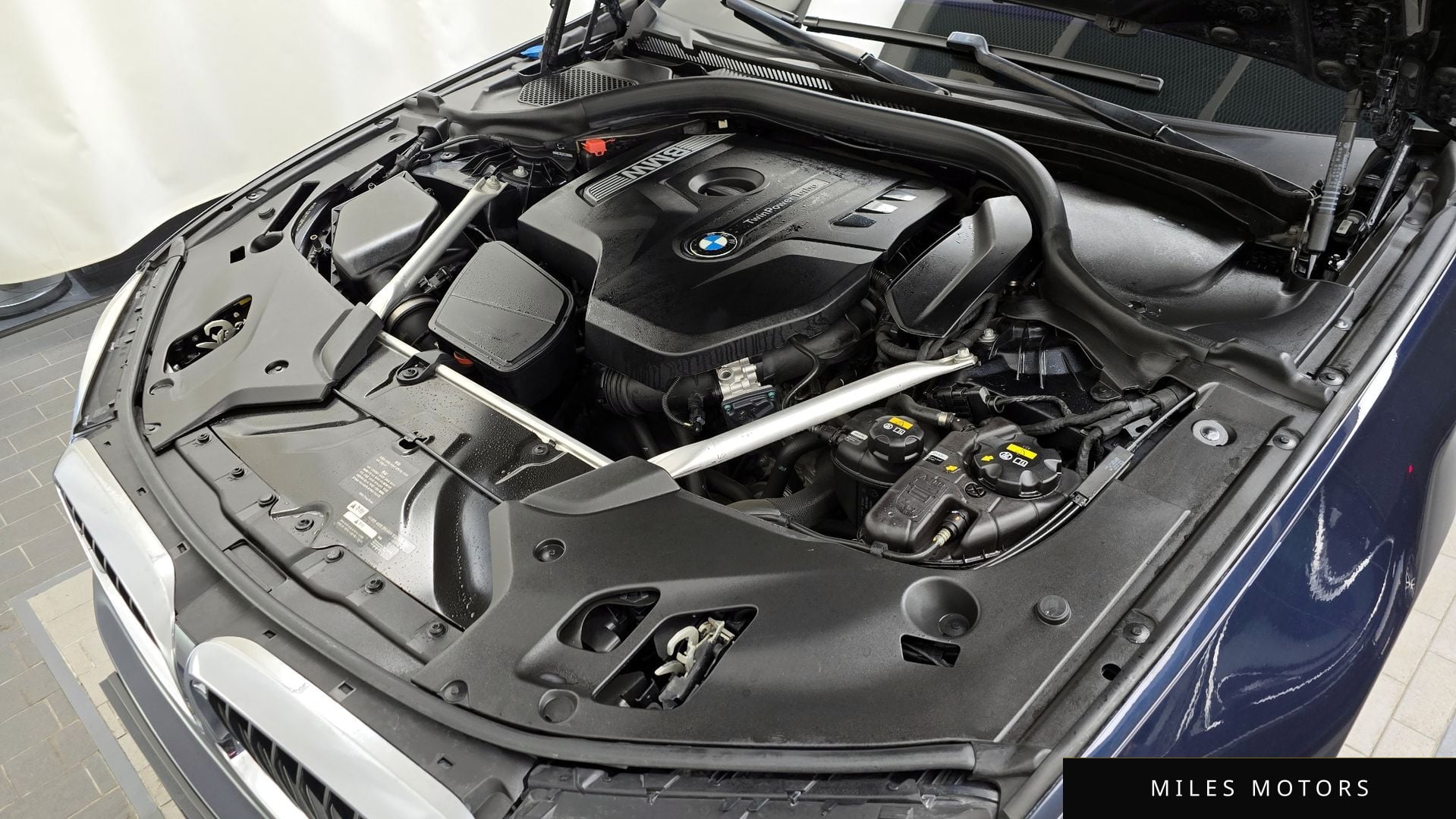 BMW 5 Series (G30) 2018 — миниатюра 6