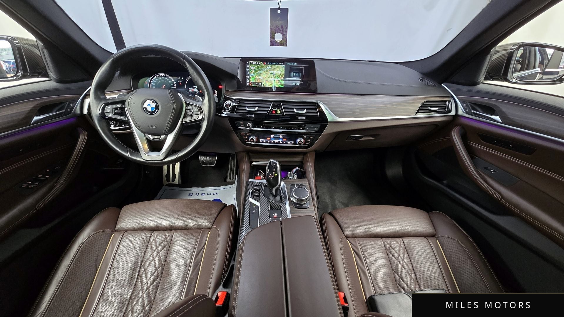 BMW 5 Series (G30) 2018 — миниатюра 7