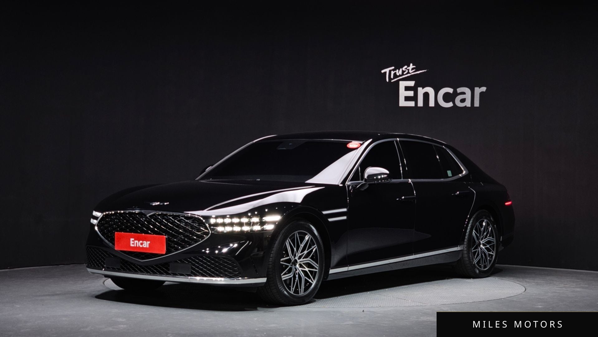 Genesis G90 (RS4) 2022 — фото 1 из 12