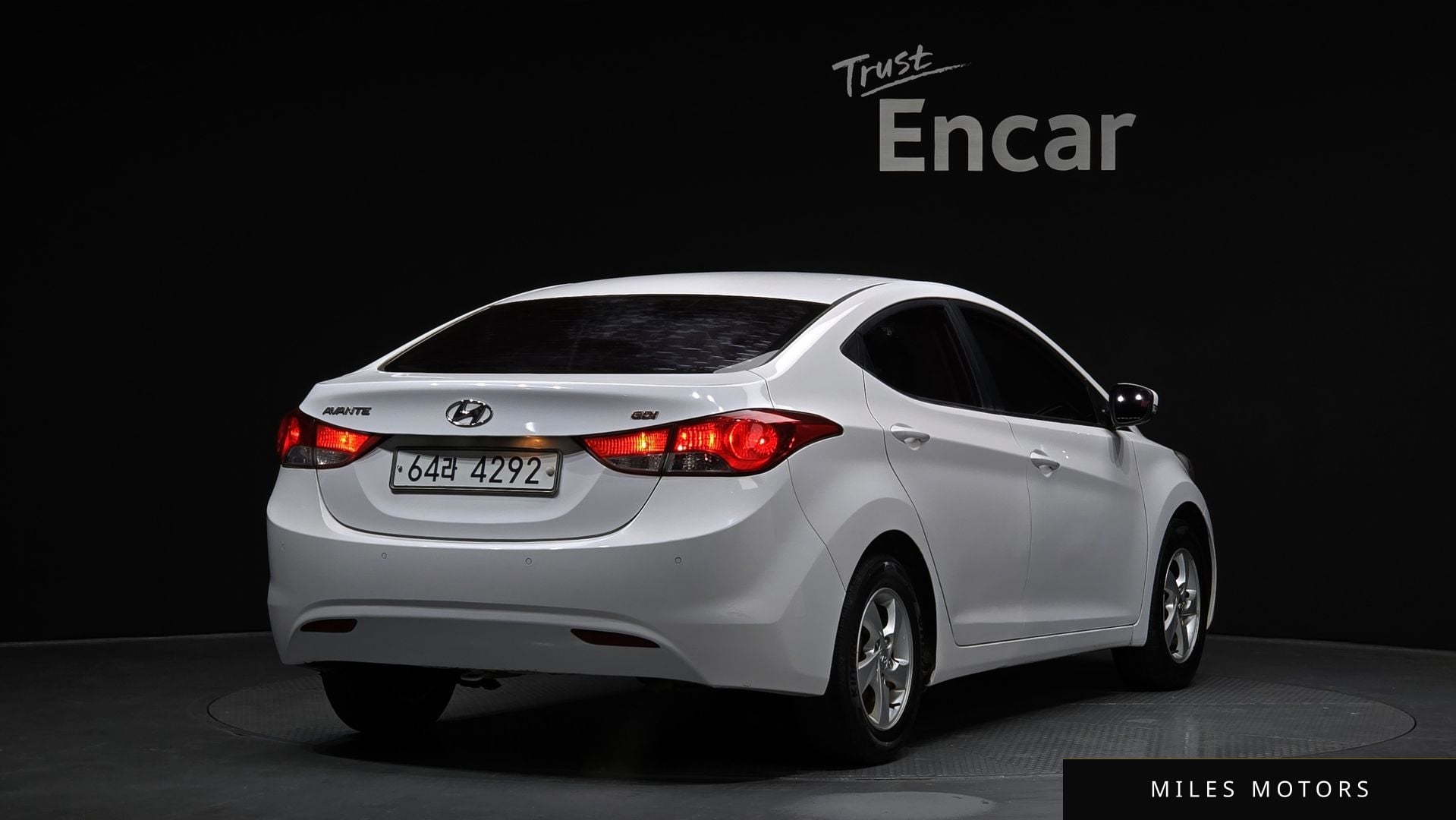 Hyundai AVANTE 2013 — миниатюра 2