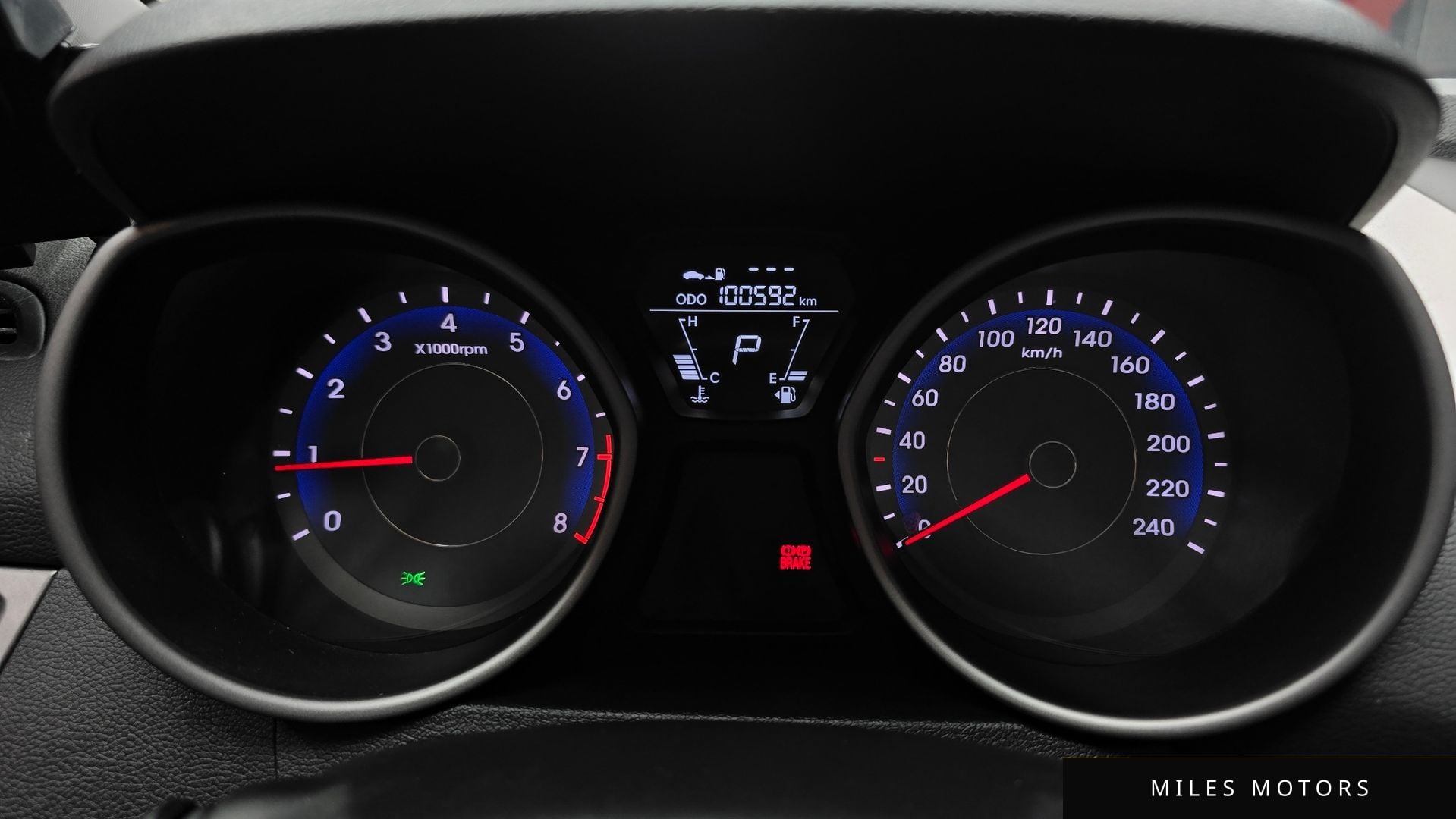 Hyundai AVANTE 2013 — миниатюра 8