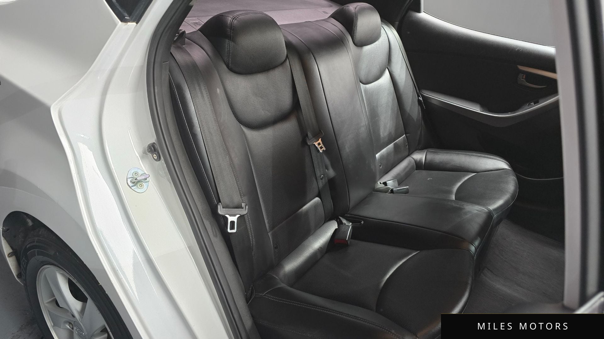 Hyundai AVANTE 2013 — миниатюра 12