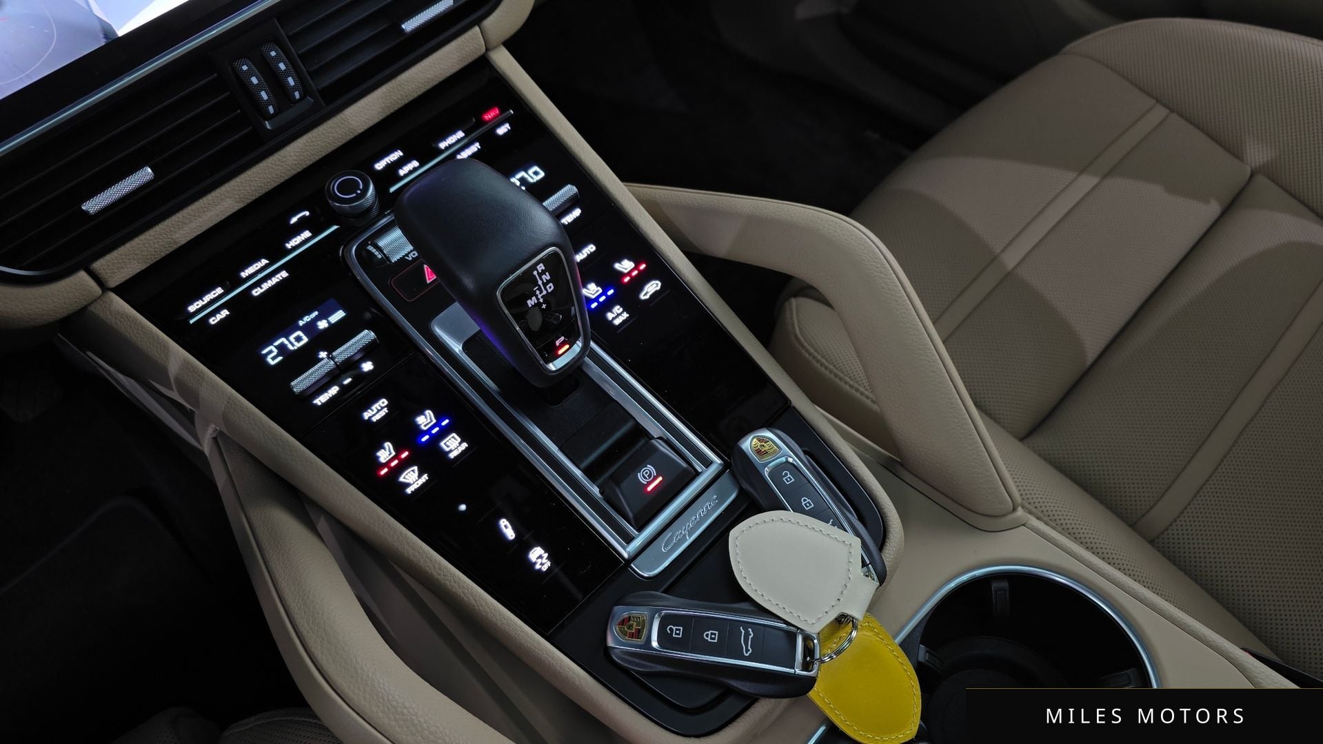 Porsche Cayenne 2022 — миниатюра 9