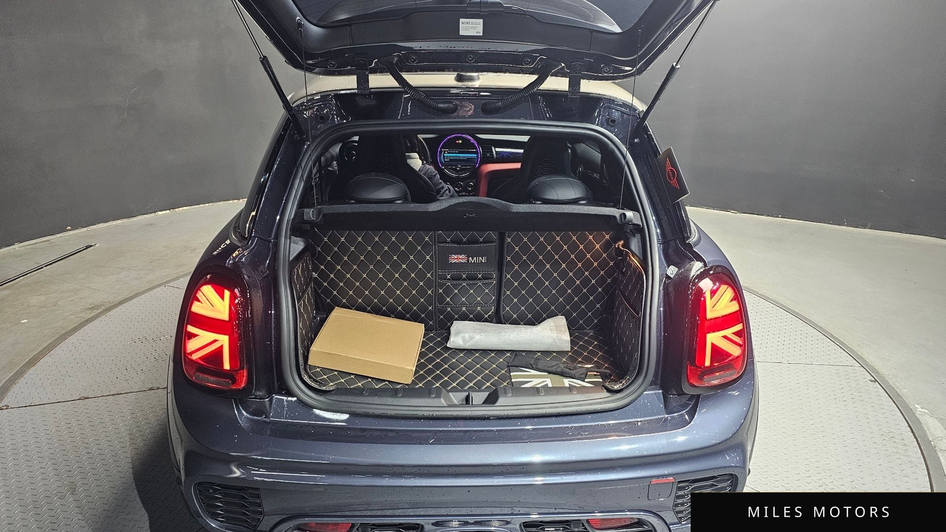 MINI 쿠퍼 S 2021 — миниатюра 20