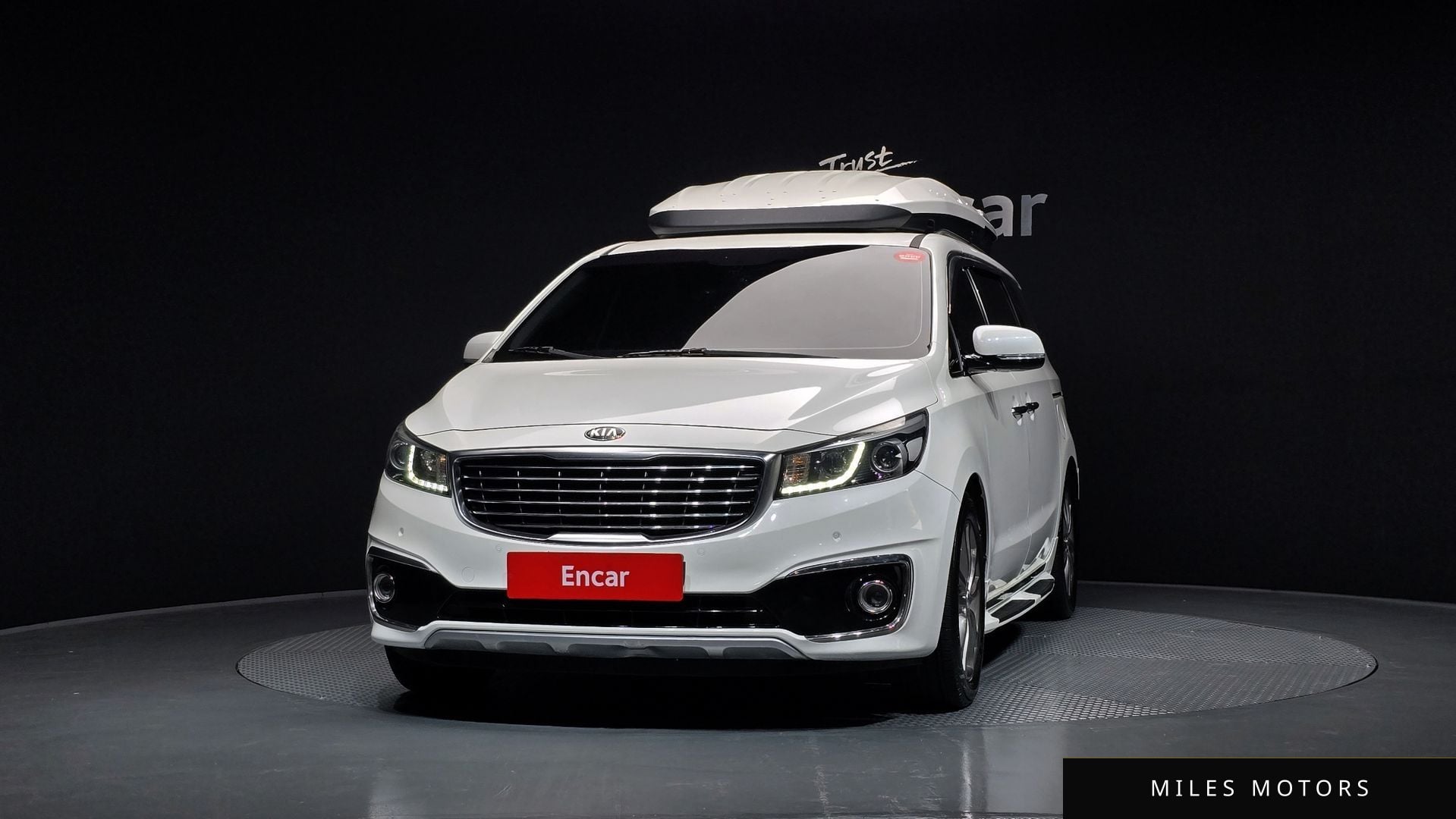 Kia Canival 2017 — миниатюра 3