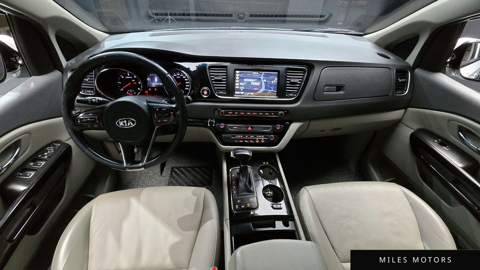 Kia Canival 2017 — миниатюра 7