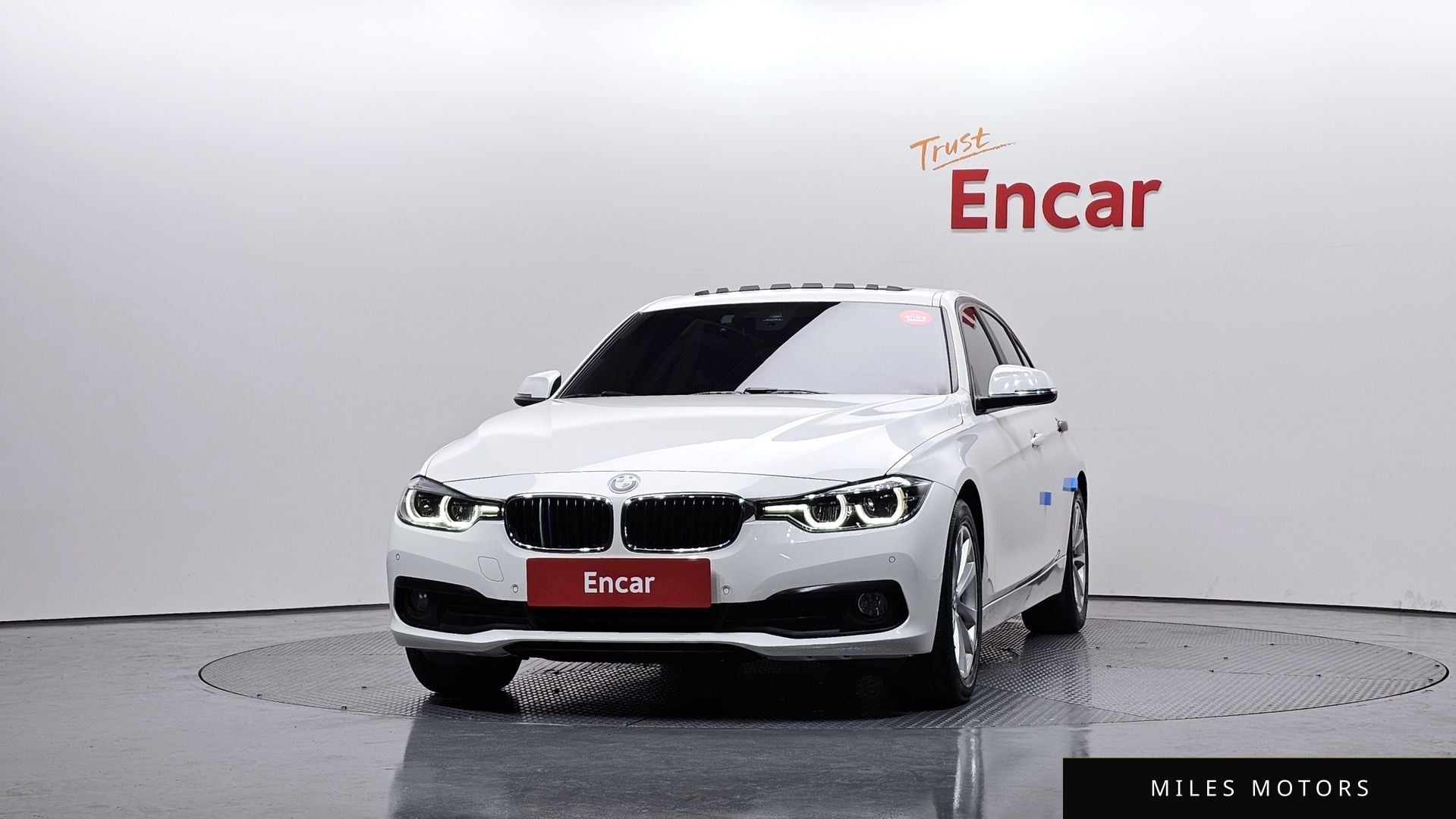BMW 3 Series (F30) 2018 — миниатюра 3