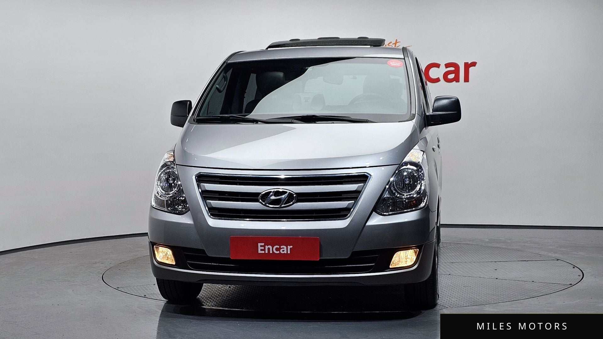 Hyundai Starex 2016 — миниатюра 3
