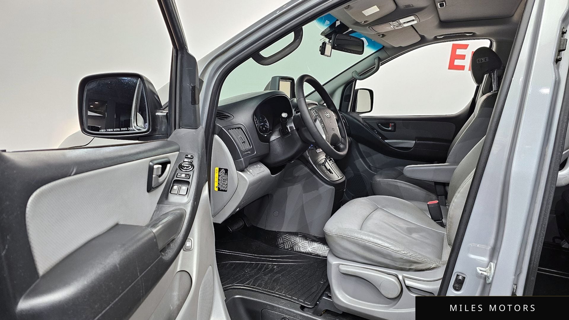 Hyundai Starex 2016 — миниатюра 11