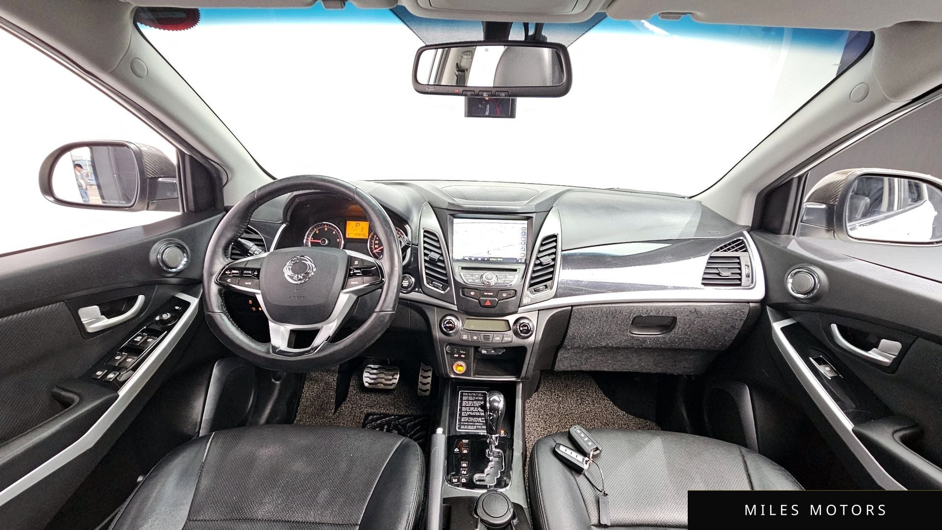 KG Mobility KORANDO 2017 — миниатюра 7