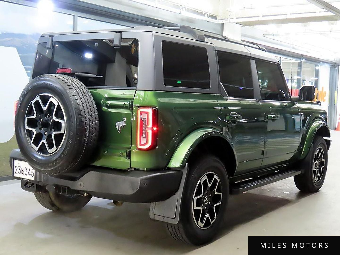 Ford Bronco 2023 — миниатюра 3