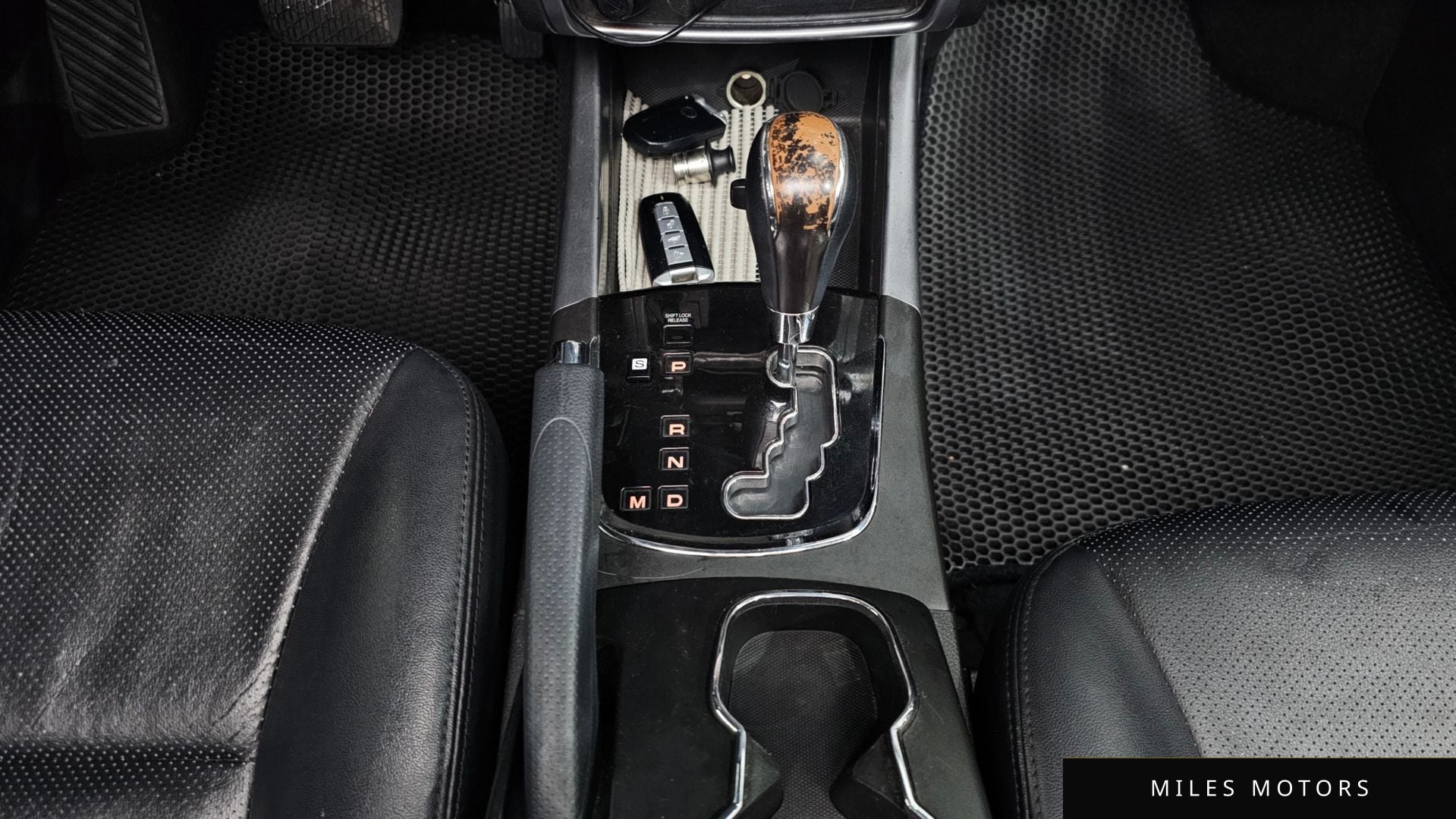KG Mobility KORANDO 2015 — миниатюра 9