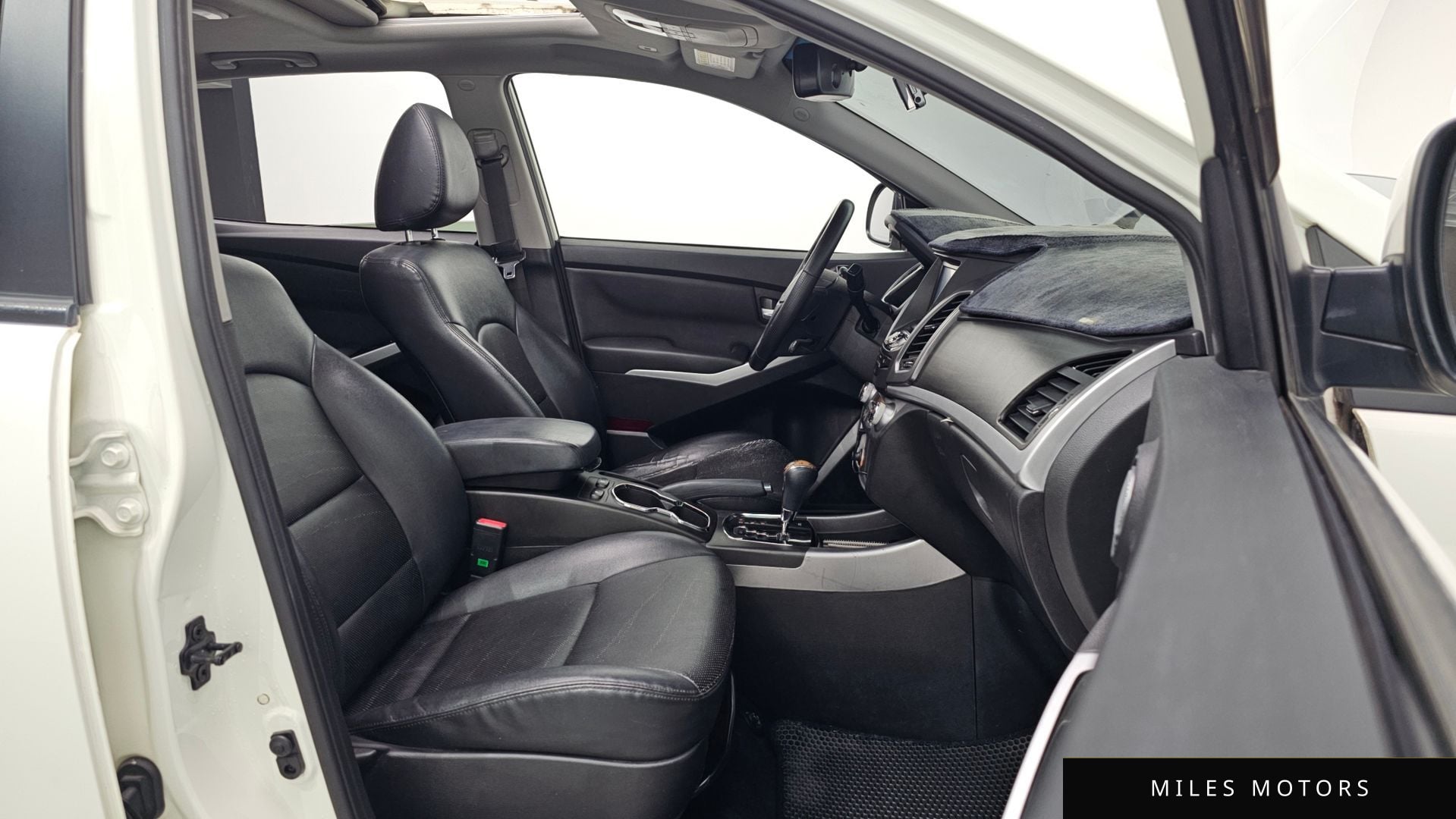 KG Mobility KORANDO 2015 — миниатюра 11