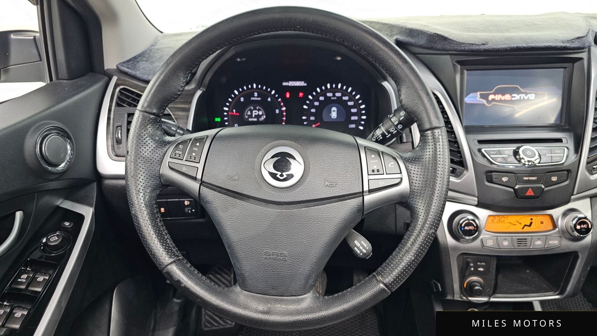 KG Mobility KORANDO 2015 — миниатюра 14