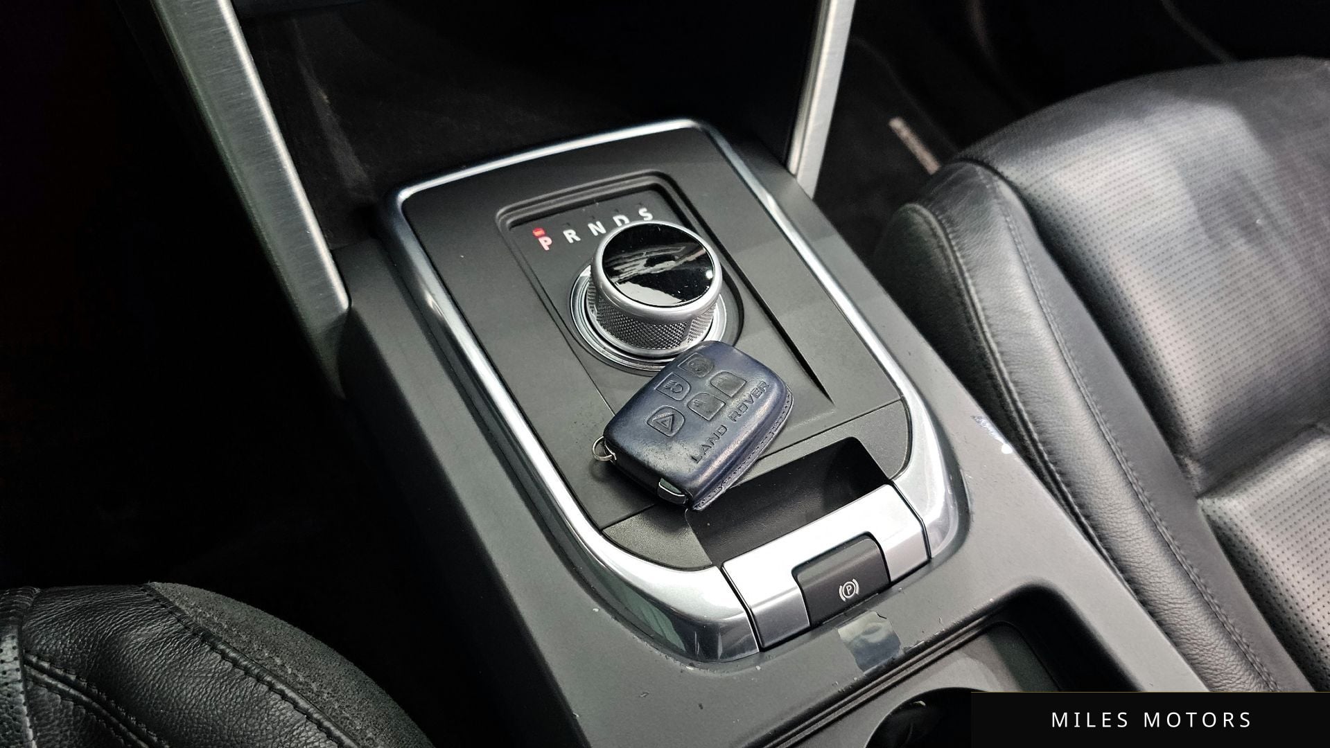 Land Rover Discovery Sport 2016 — миниатюра 9