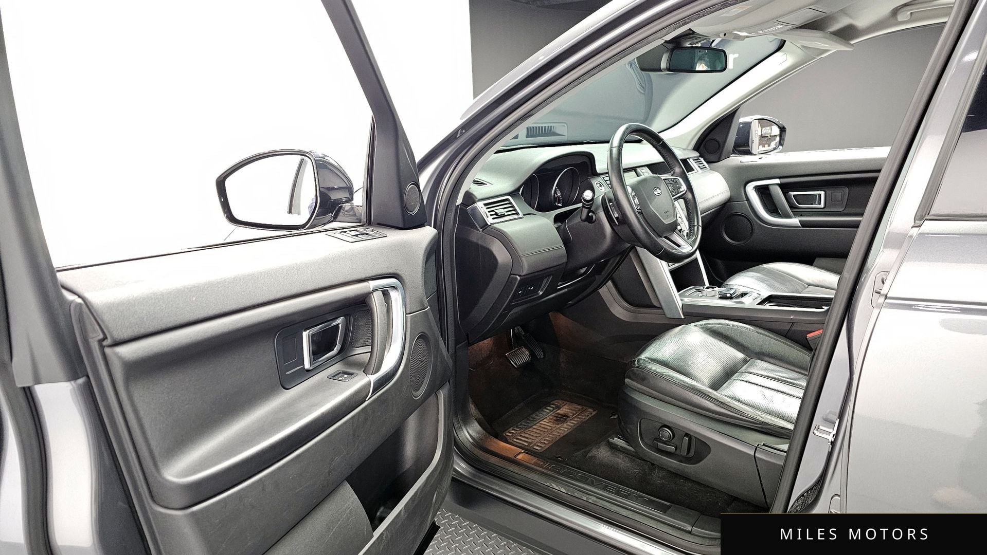 Land Rover Discovery Sport 2016 — миниатюра 11