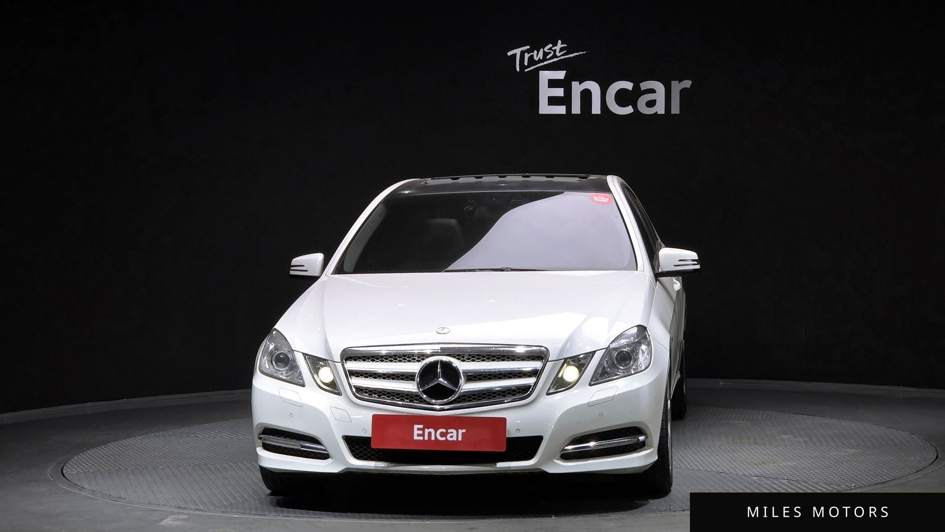 Mercedes-Benz E-Class W212 2011 — миниатюра 3