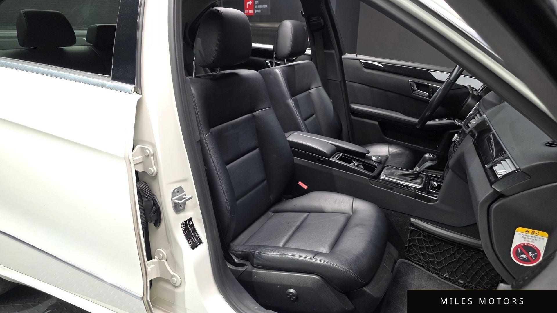 Mercedes-Benz E-Class W212 2011 — миниатюра 10