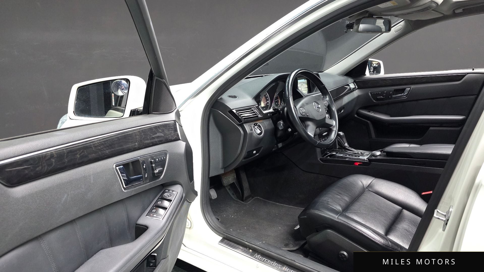 Mercedes-Benz E-Class W212 2011 — миниатюра 11