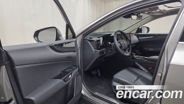 Лексус NX350h 2025 — миниатюра 10