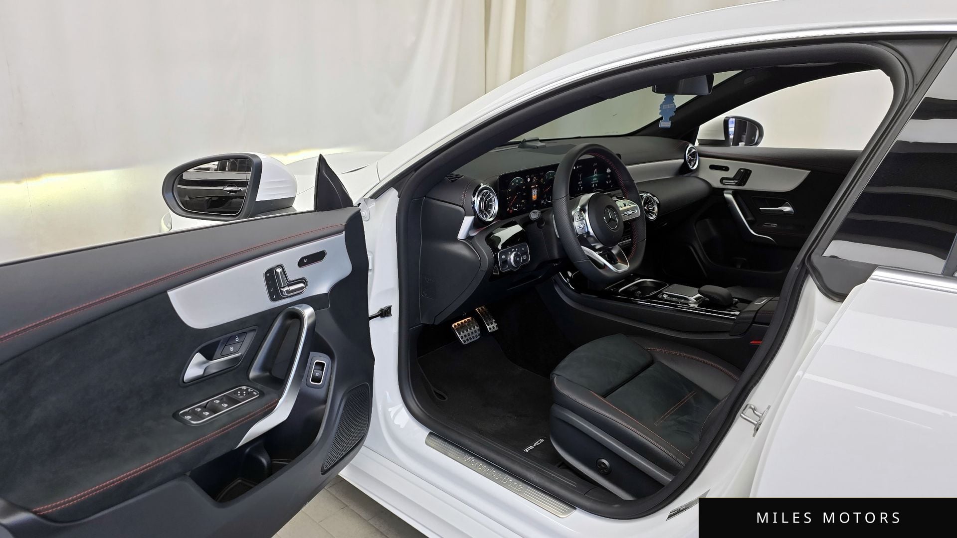 Mercedes-Benz CLA-Class C118 2023 — миниатюра 10