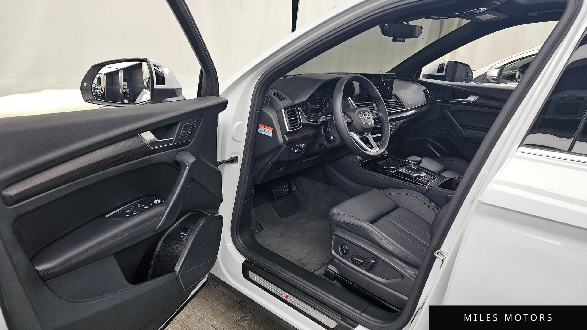 Audi Q5 (FY) 2023 — миниатюра 10
