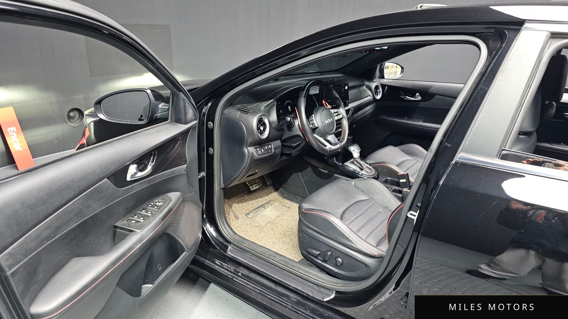 Kia K3 2023 — миниатюра 10