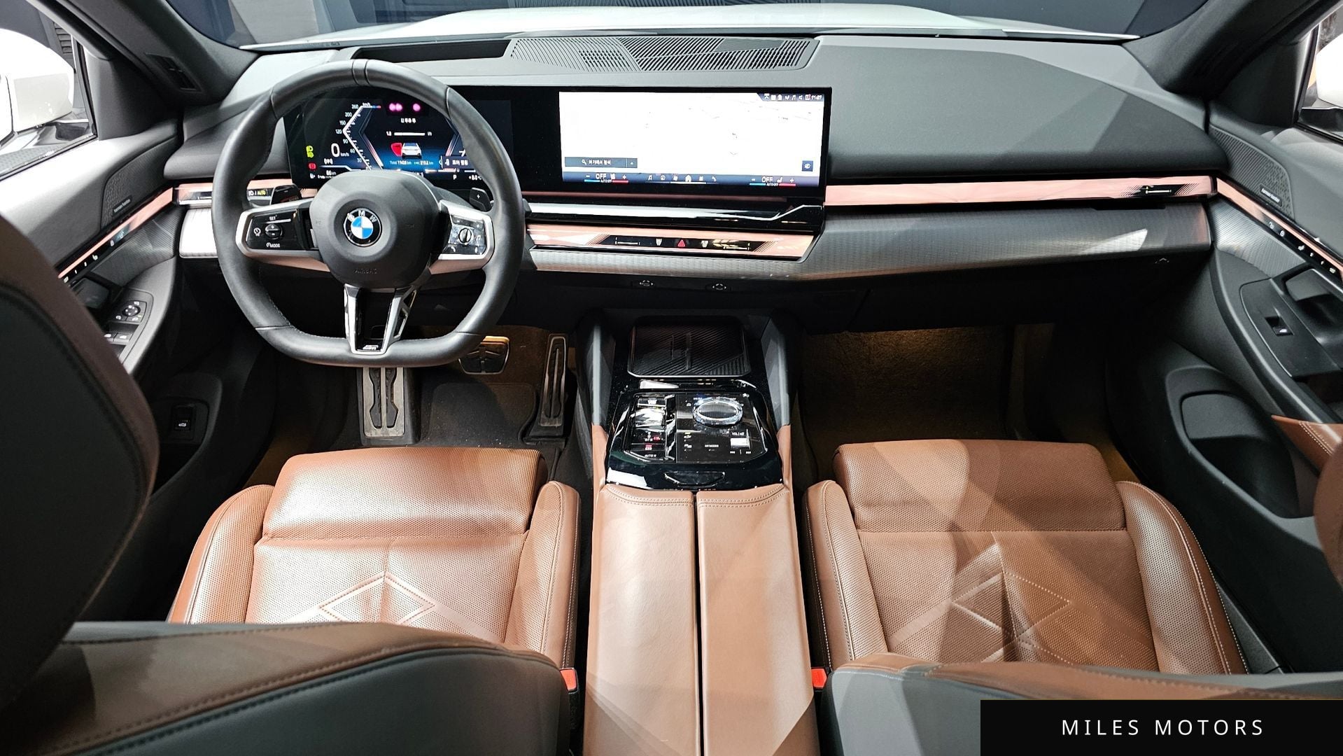 BMW 5시리즈 (G60) 2024 — миниатюра 7