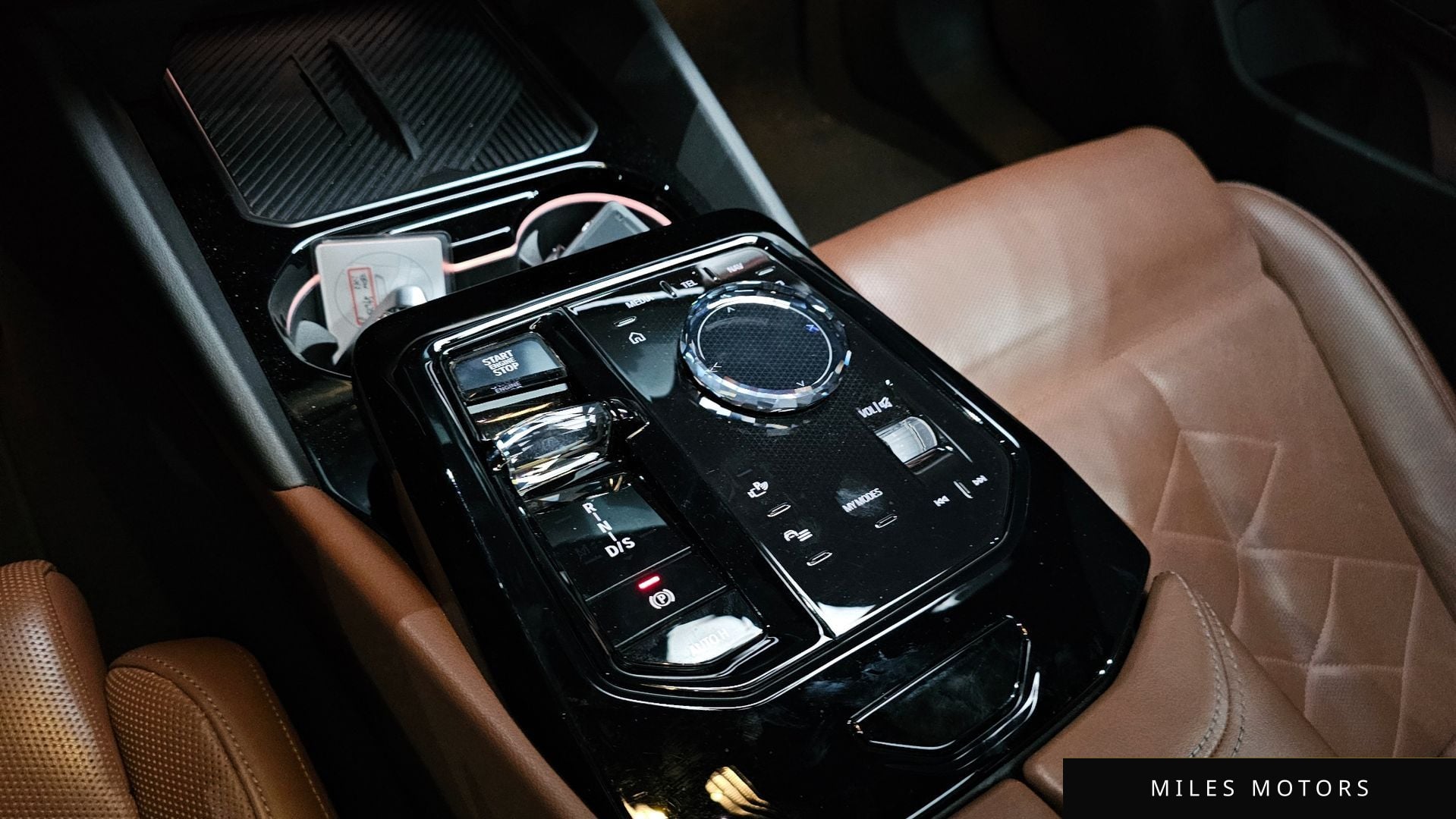 BMW 5시리즈 (G60) 2024 — миниатюра 9