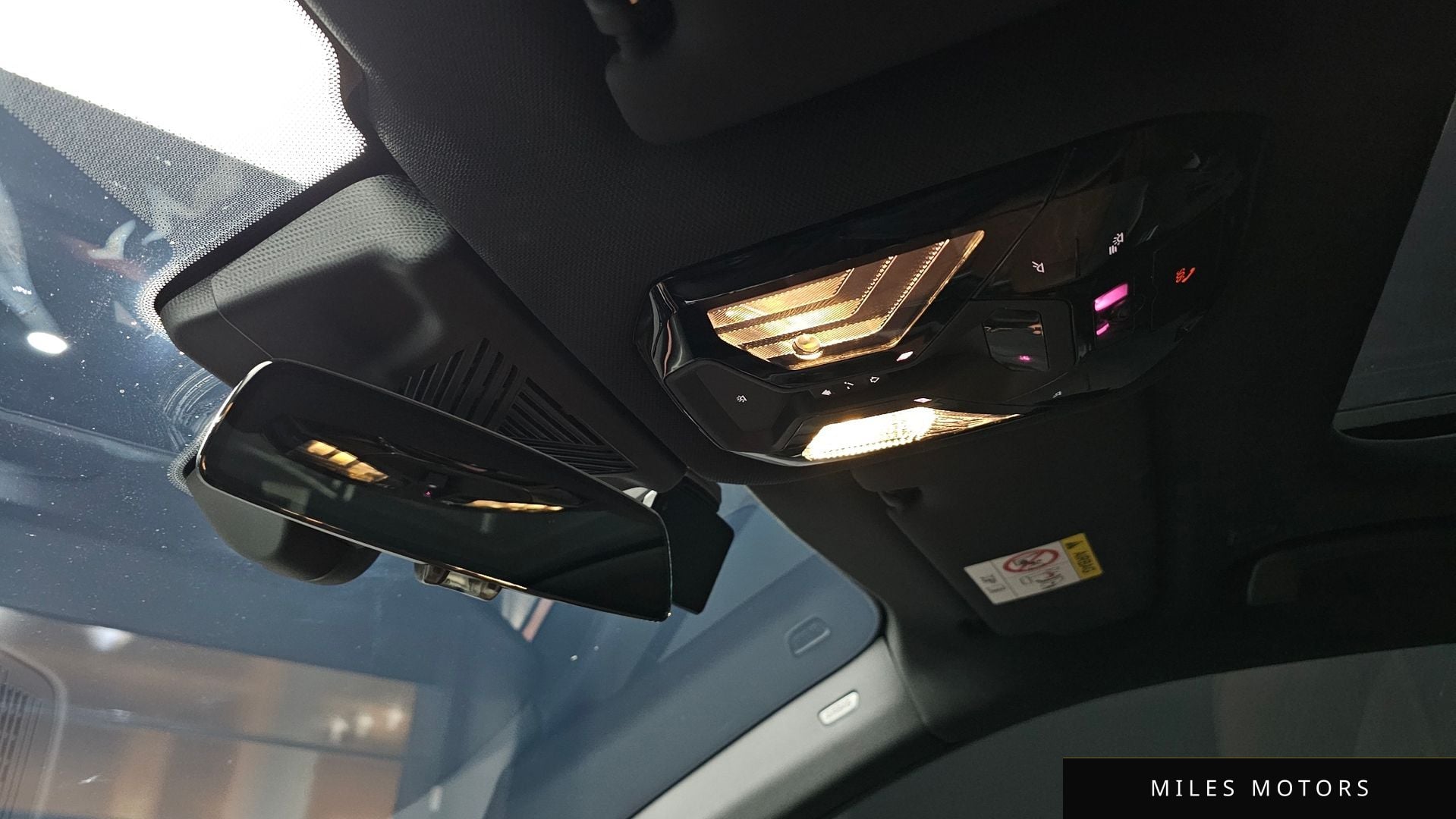 BMW 5시리즈 (G60) 2024 — миниатюра 14