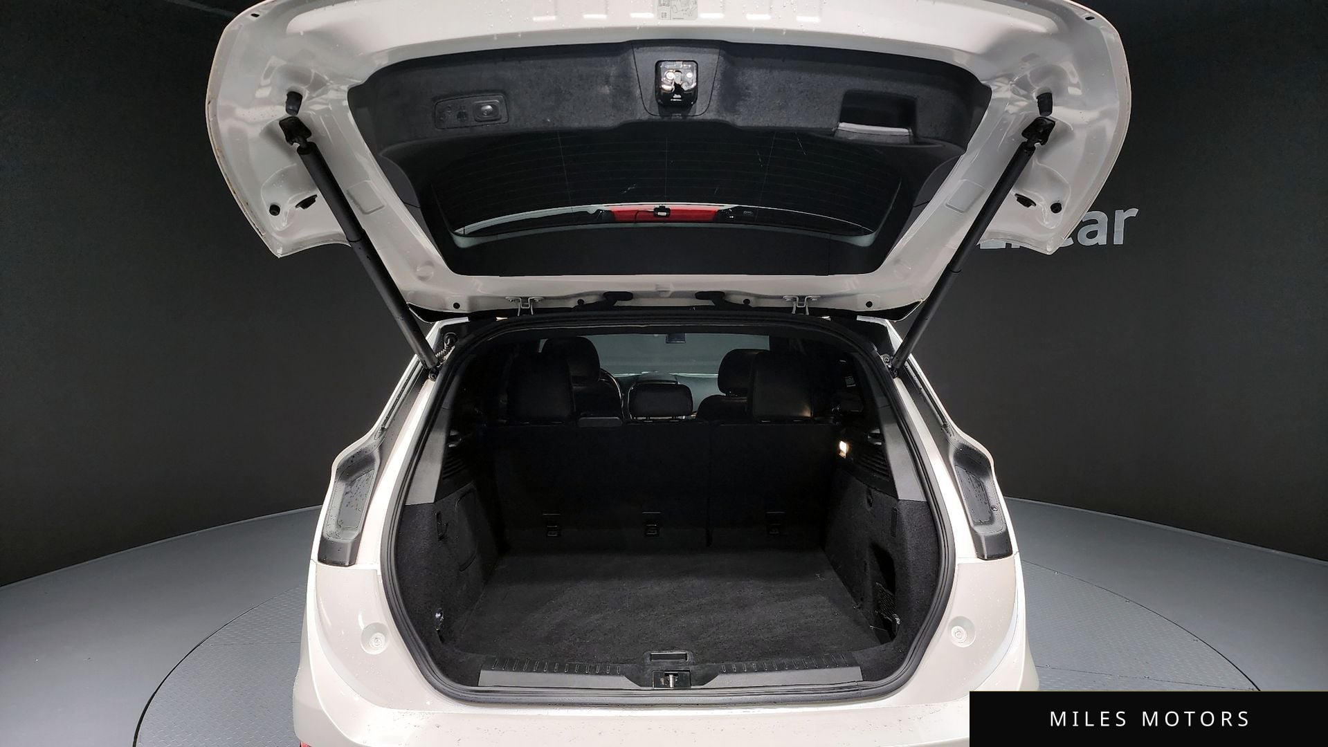 Lincoln MKC 2019 — миниатюра 20
