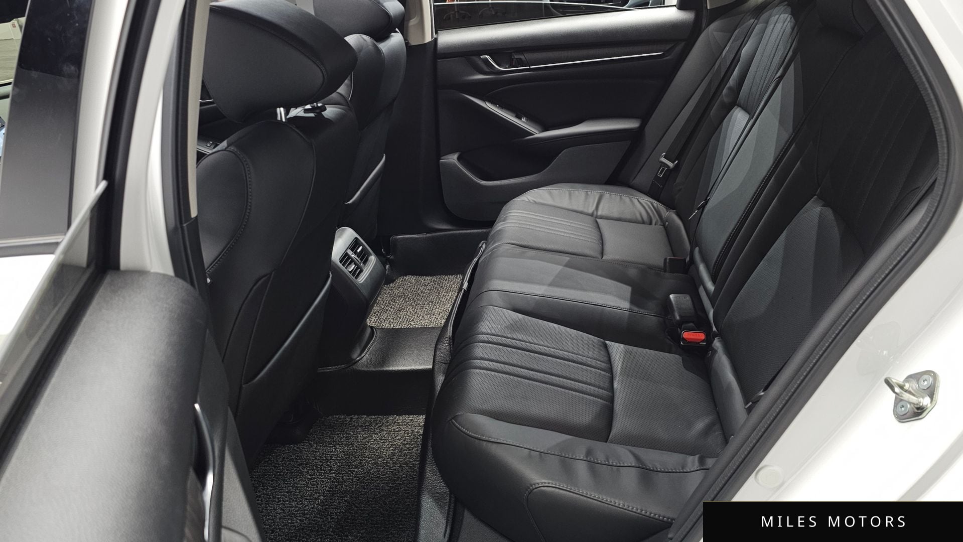 Honda Accord 2018 — миниатюра 12