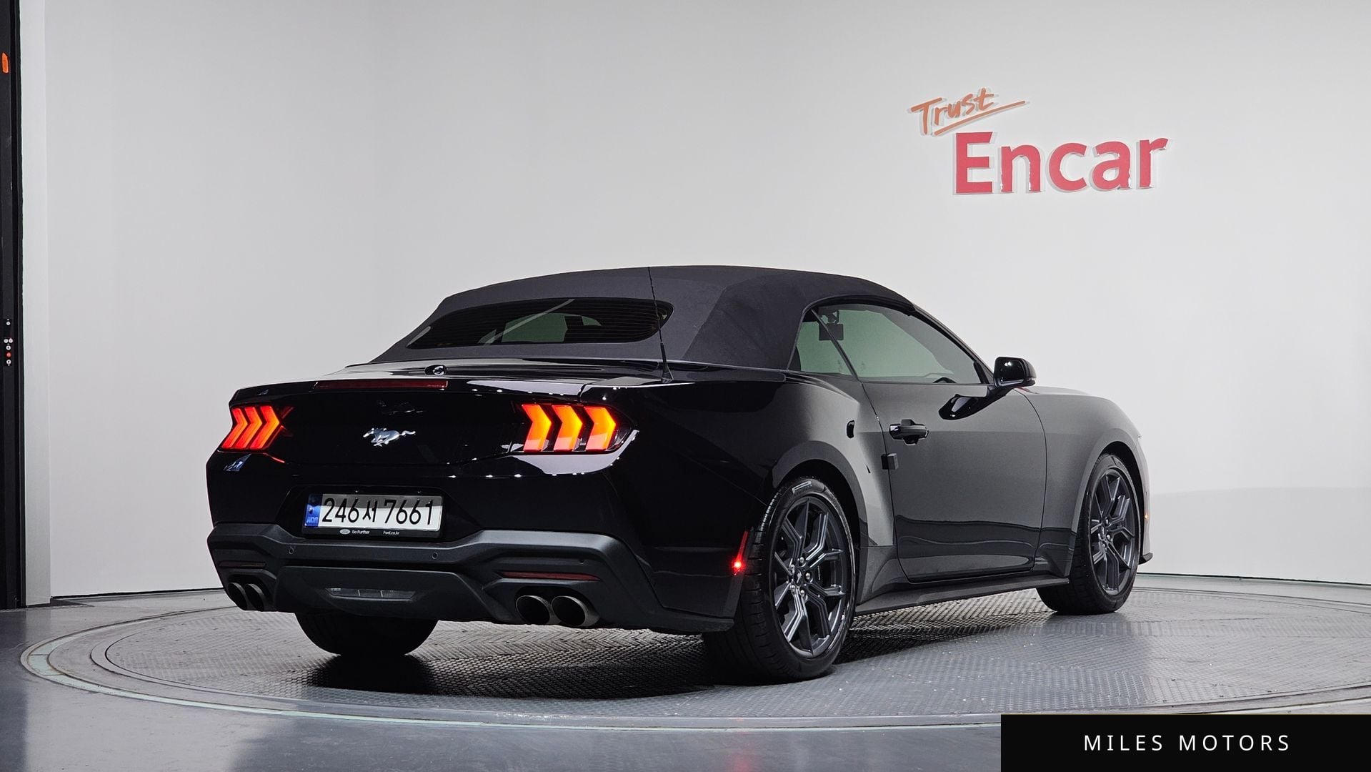 Ford Mustang 2024 — миниатюра 2