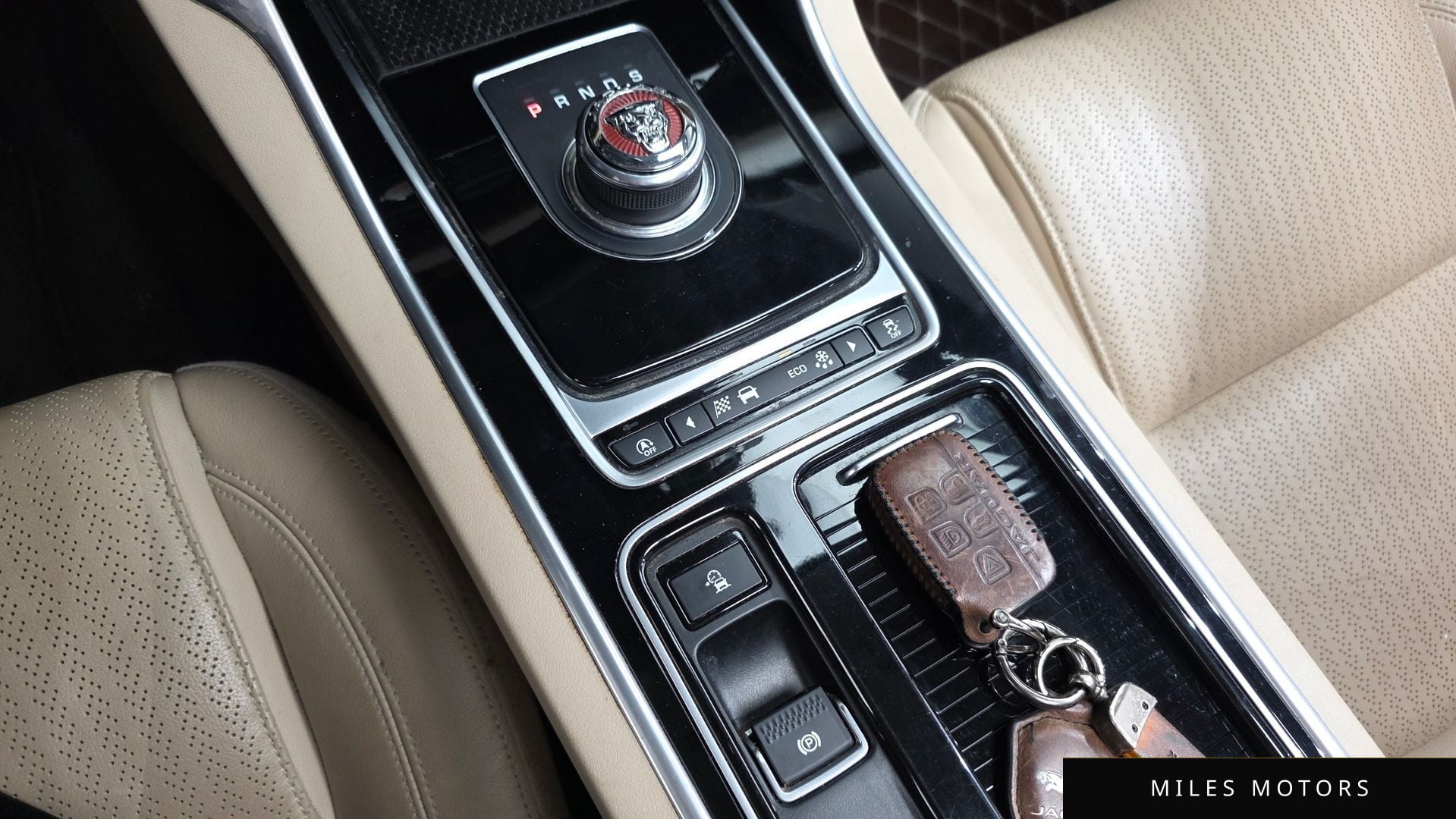 Jaguar XF (X260) 2018 — миниатюра 9