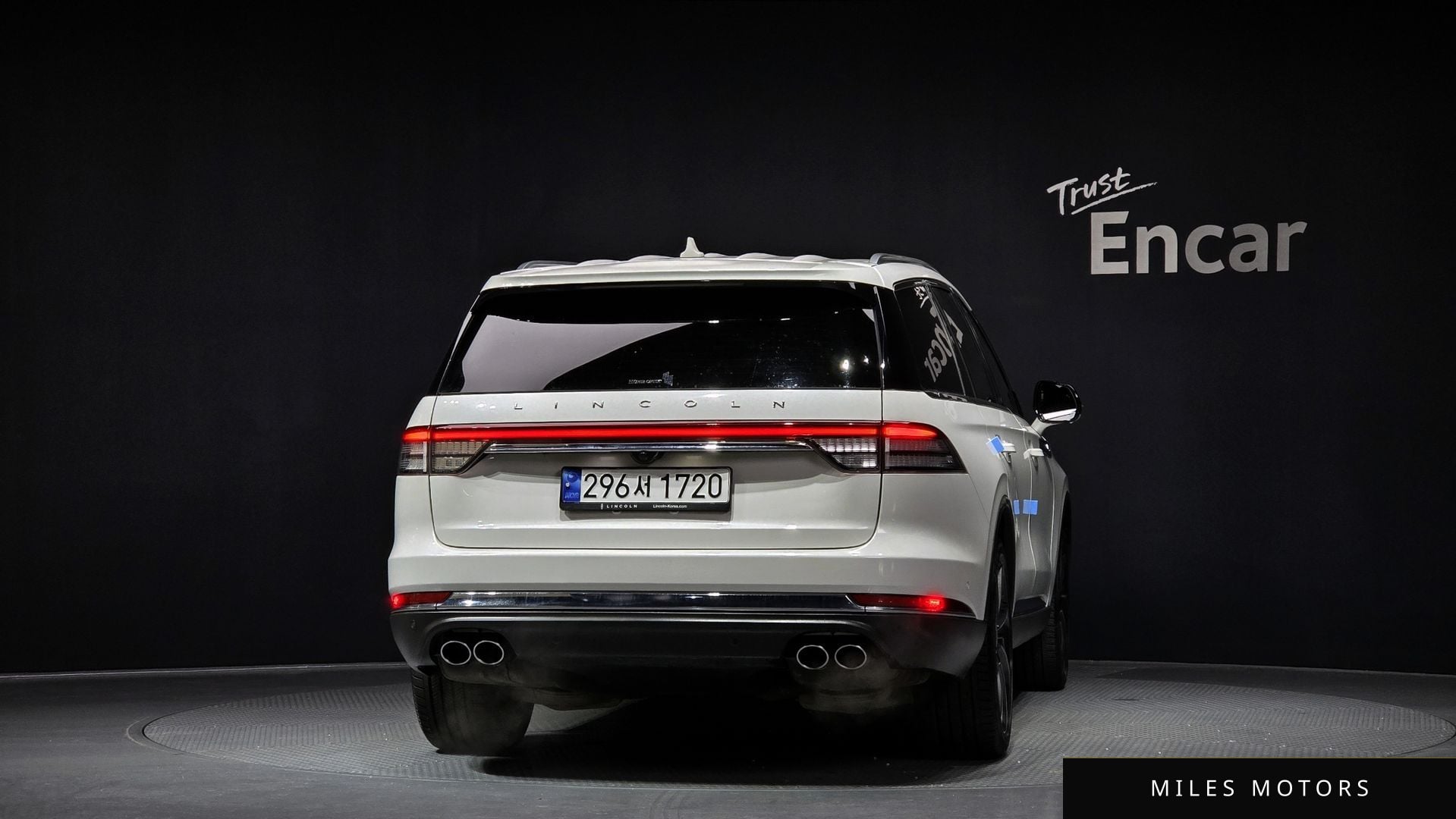 Lincoln Aviator 2023 — миниатюра 4