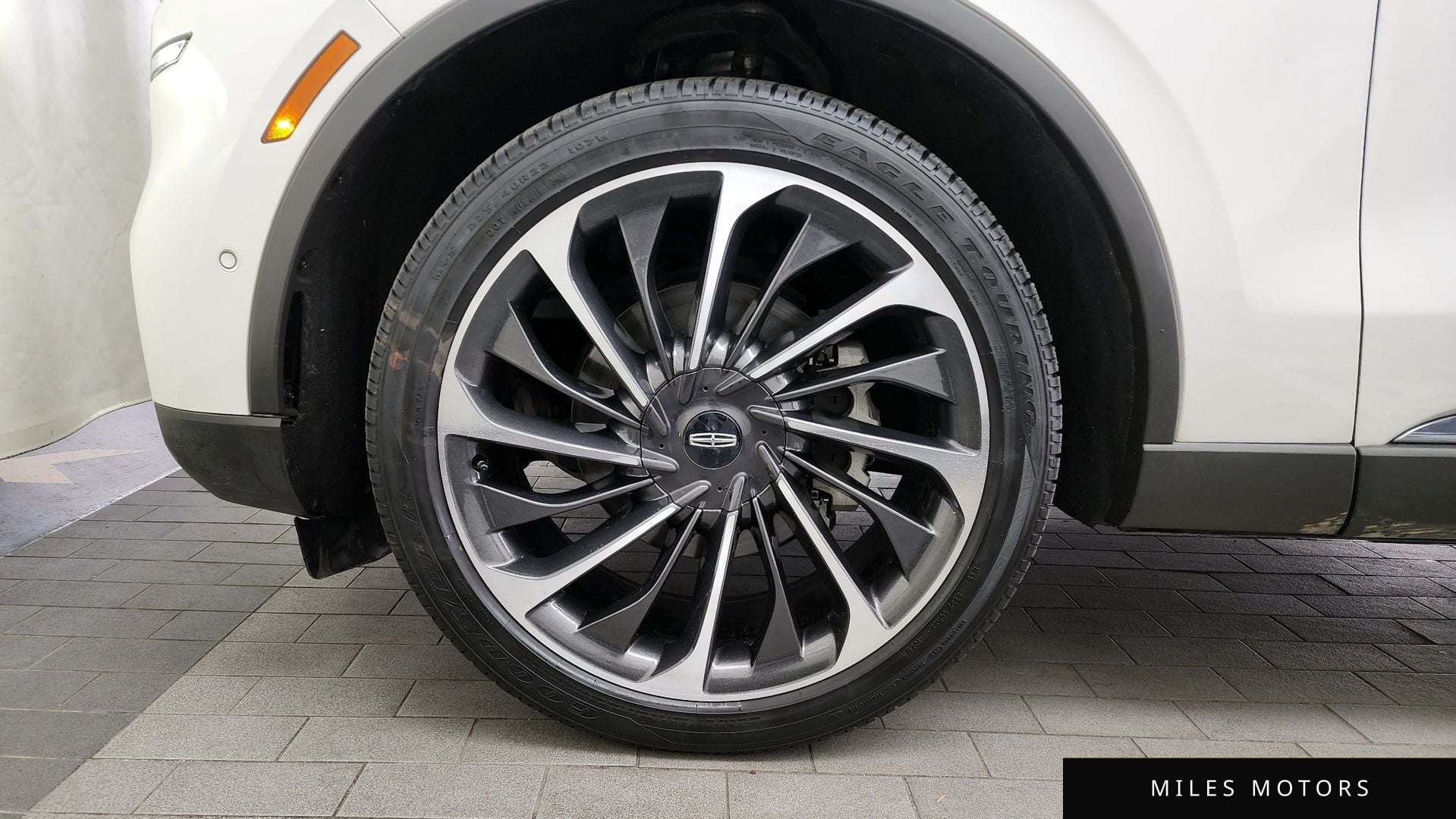 Lincoln Aviator 2023 — миниатюра 5