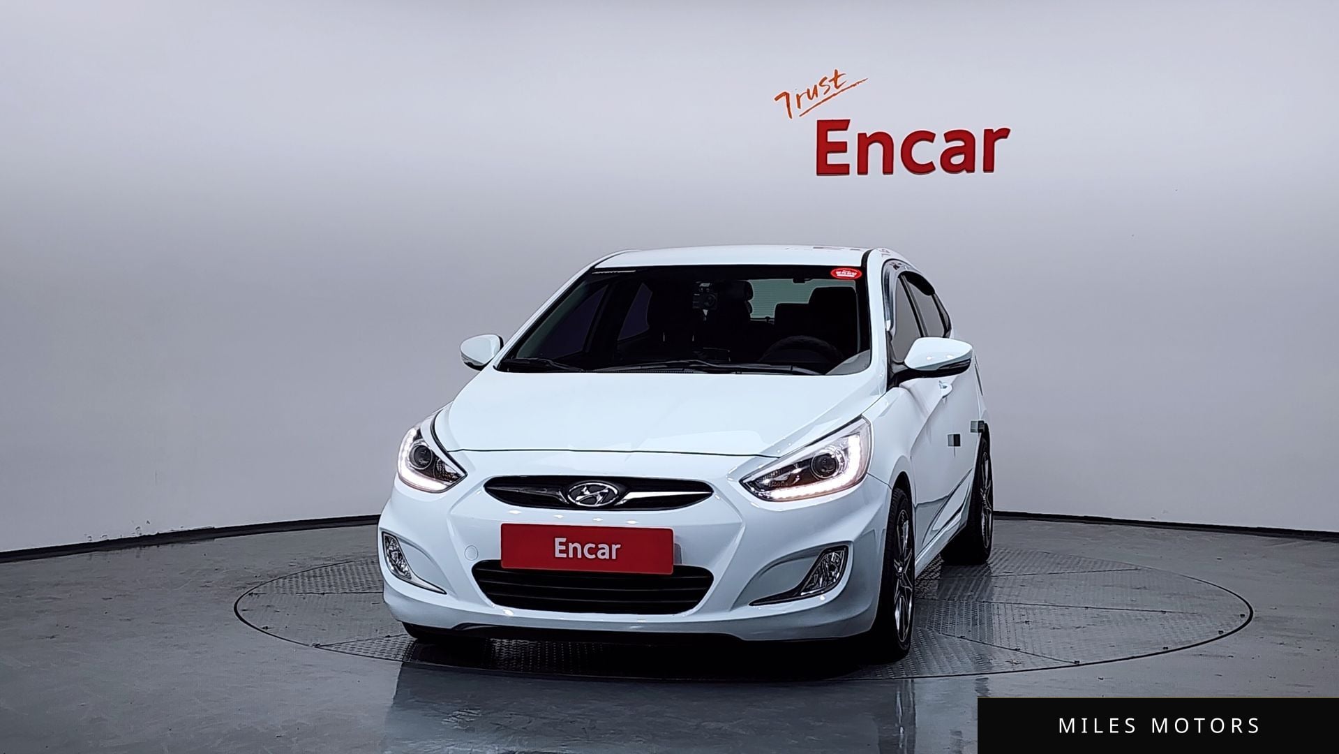 Hyundai Accent 2015 — миниатюра 3