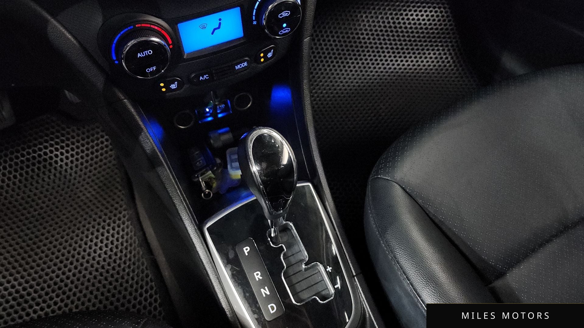 Hyundai Accent 2015 — миниатюра 9