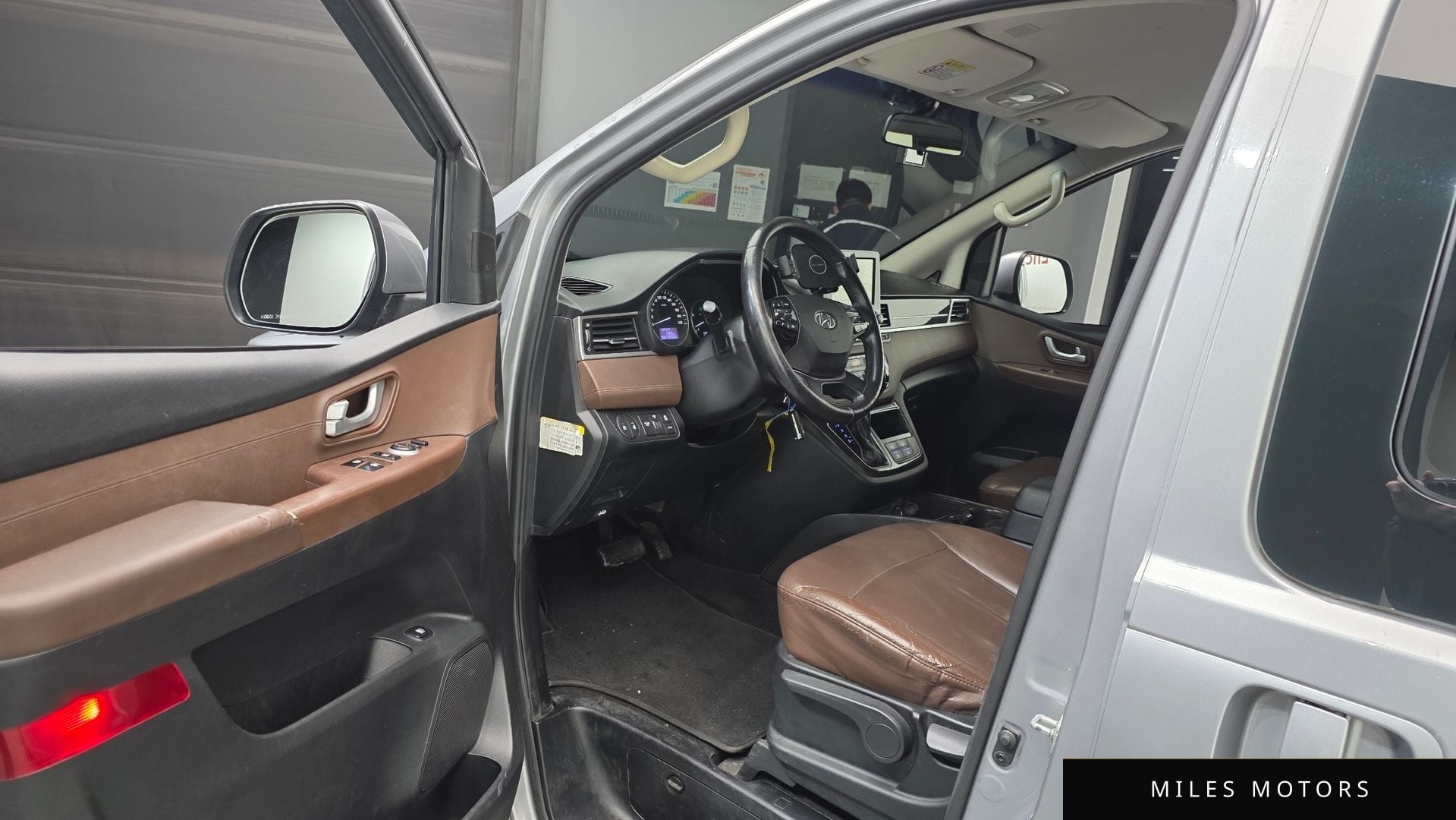 Hyundai Starex 2019 — миниатюра 10