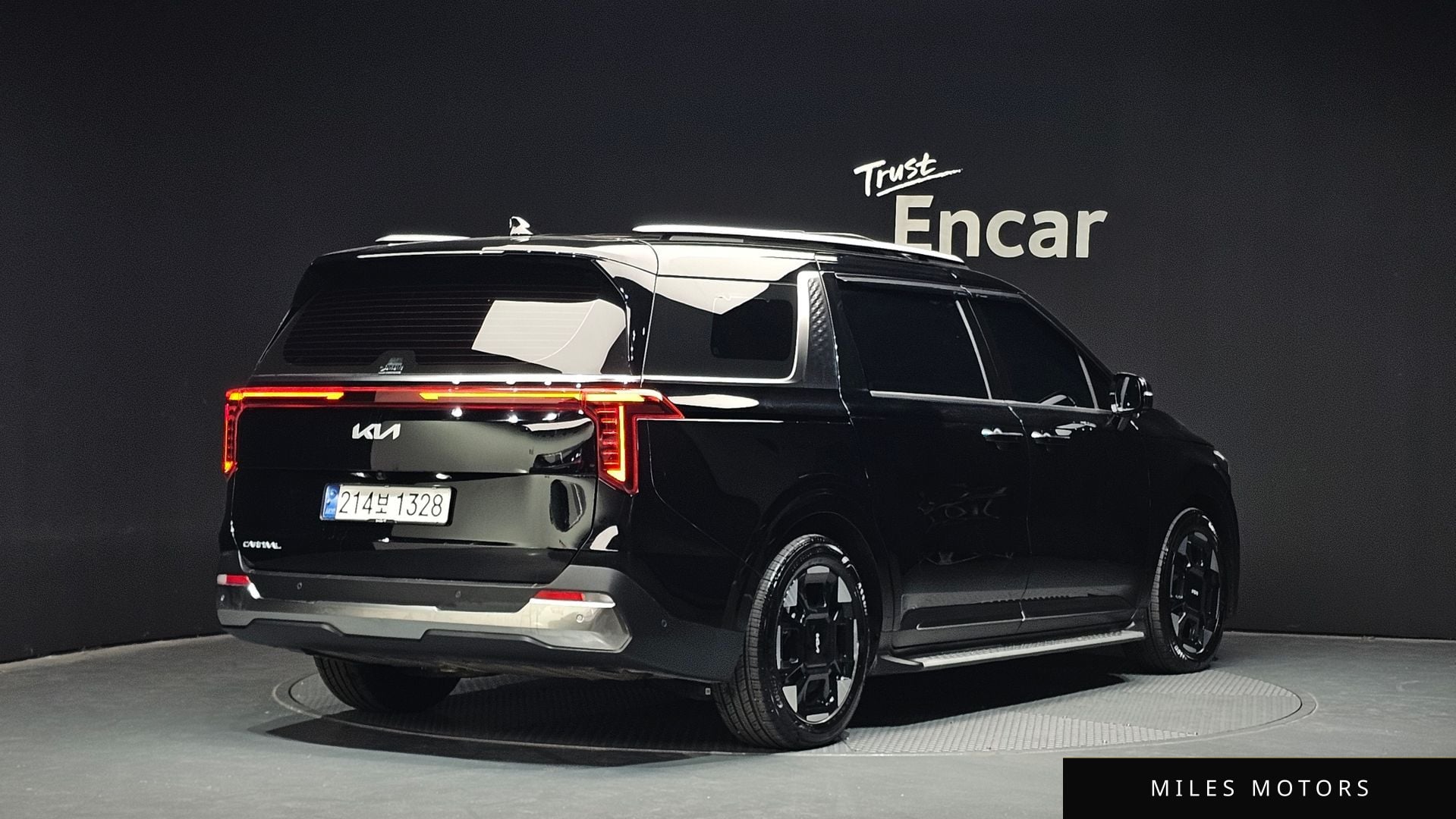 Kia Canival 2025 — миниатюра 2
