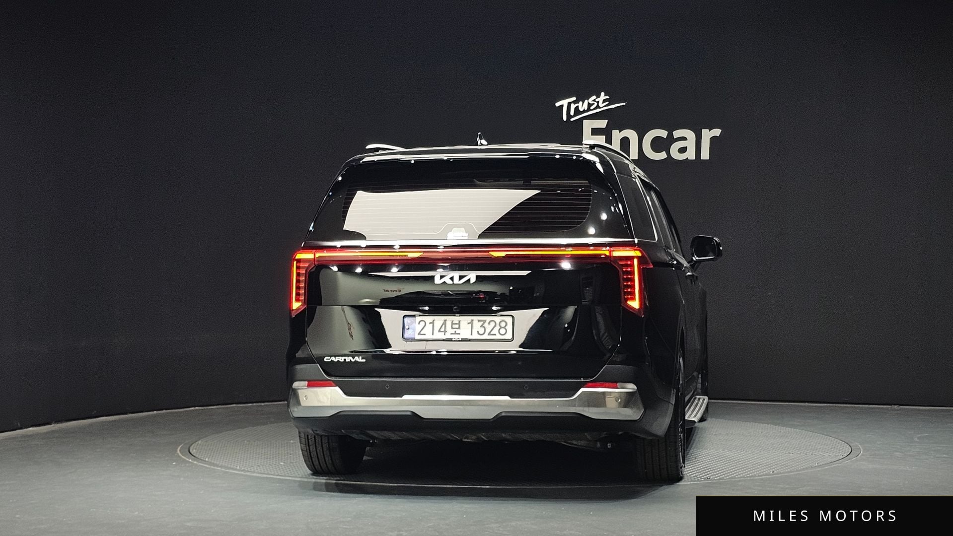 Kia Canival 2025 — миниатюра 4